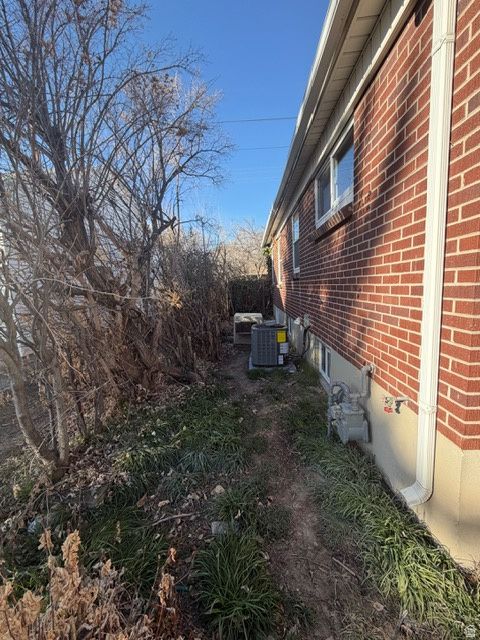 Tiny photo for 743 S 1000 W, Salt Lake City, UT 84104 (MLS # 2135434)