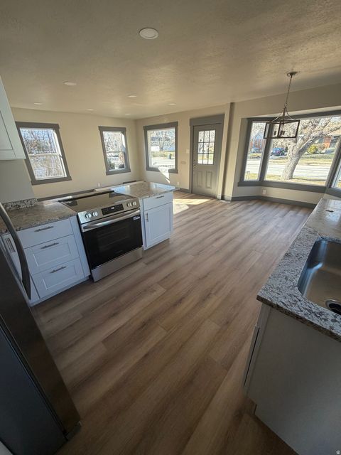 Tiny photo for 743 S 1000 W, Salt Lake City, UT 84104 (MLS # 2135434)