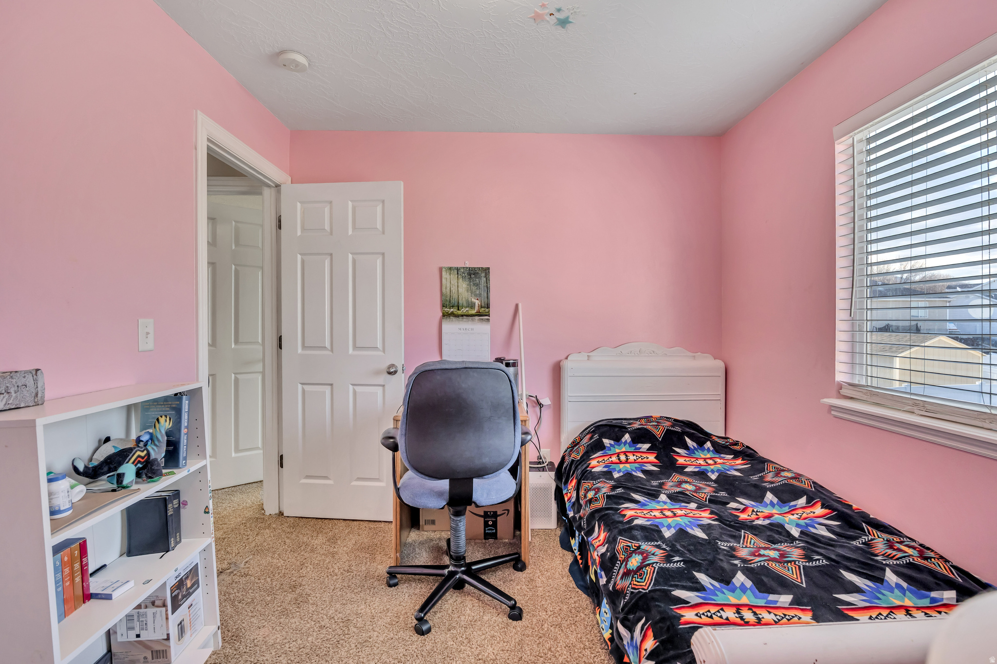 LAKE MOUNTAIN ESTATES - Residential