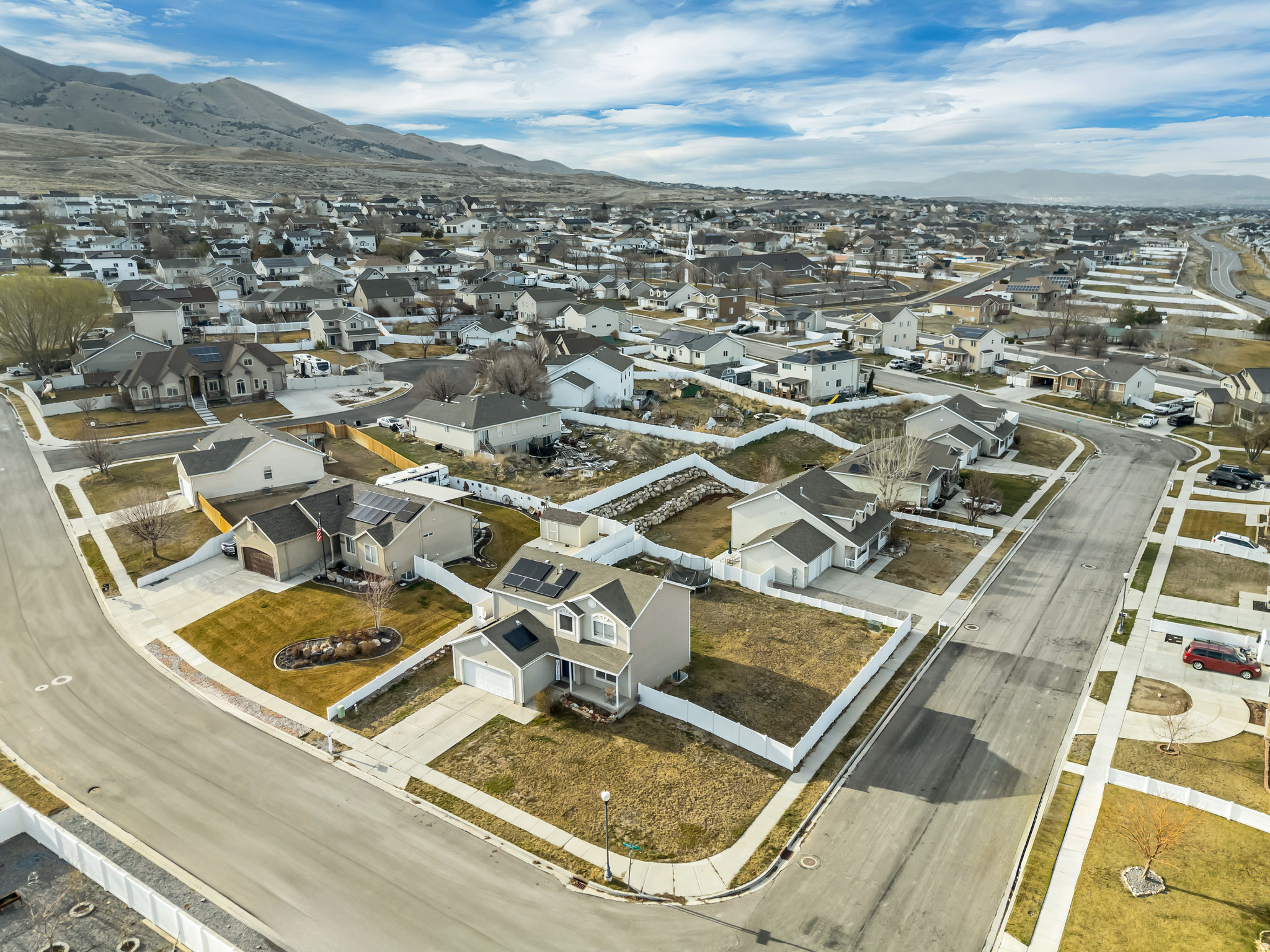 LAKE MOUNTAIN ESTATES - Residential