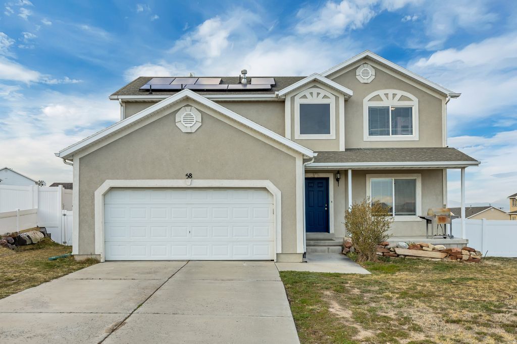 Photo of 58 W BERMUDA DR, Saratoga Springs, UT 84045 (MLS # 2140889)