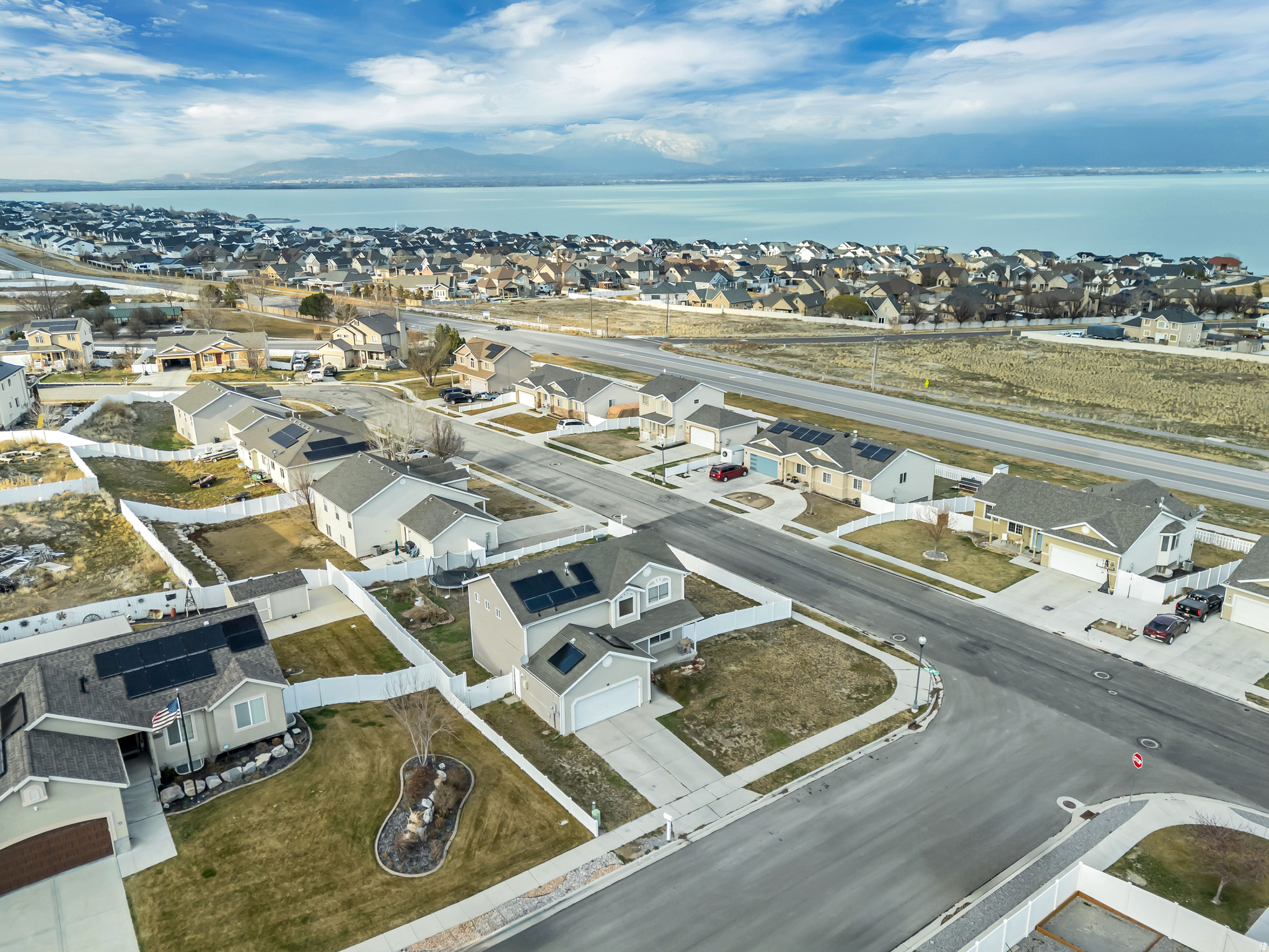 LAKE MOUNTAIN ESTATES - Residential