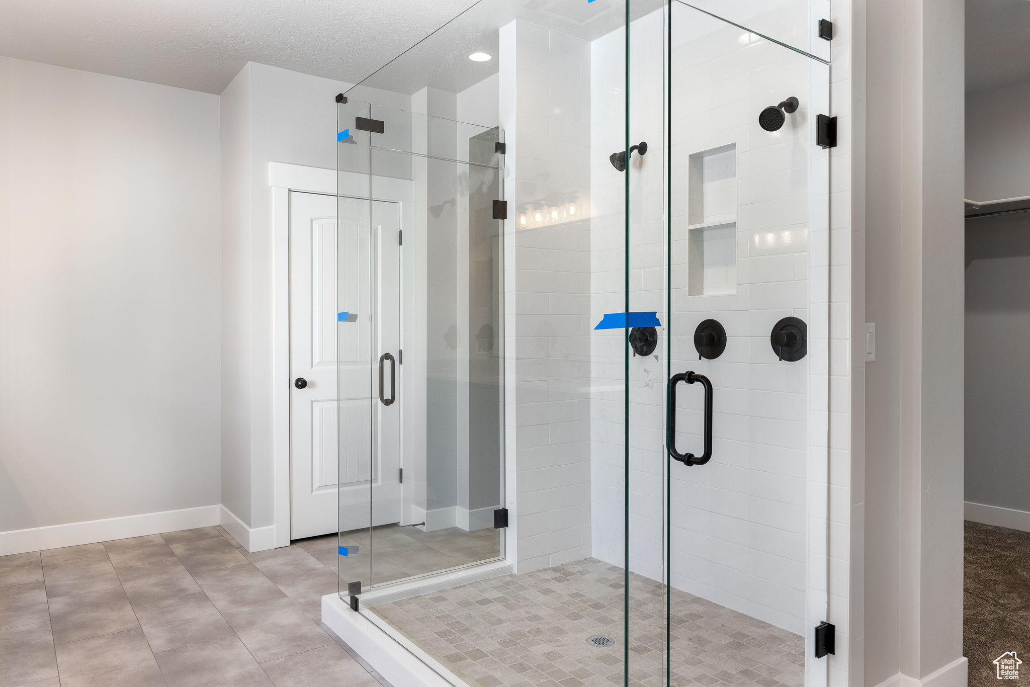 OAKRIDGE COVE - Residential