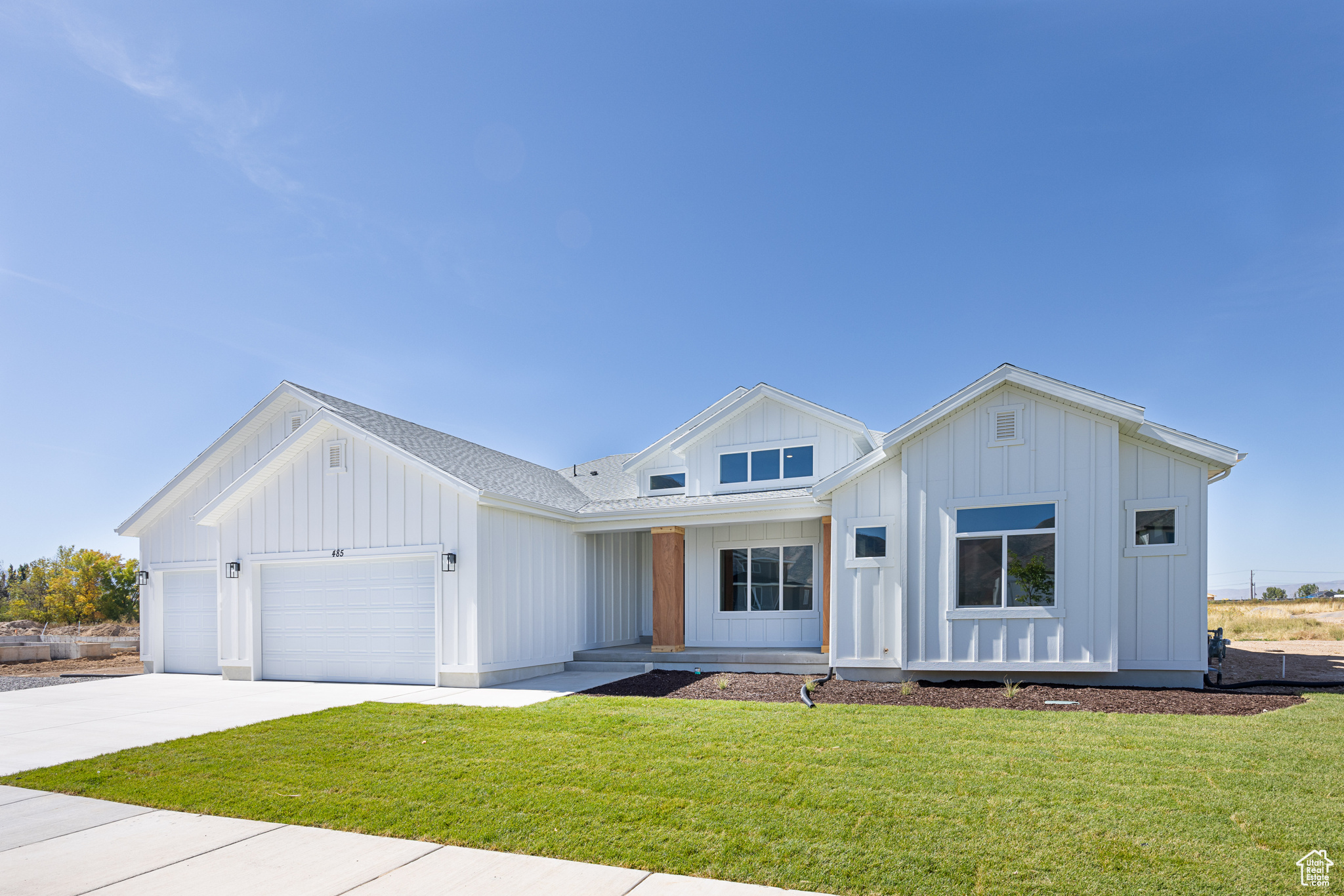 OAKRIDGE COVE - Residential