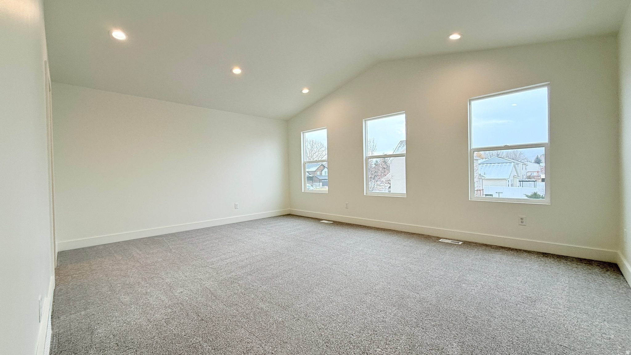 MUIRFIELD - Residential