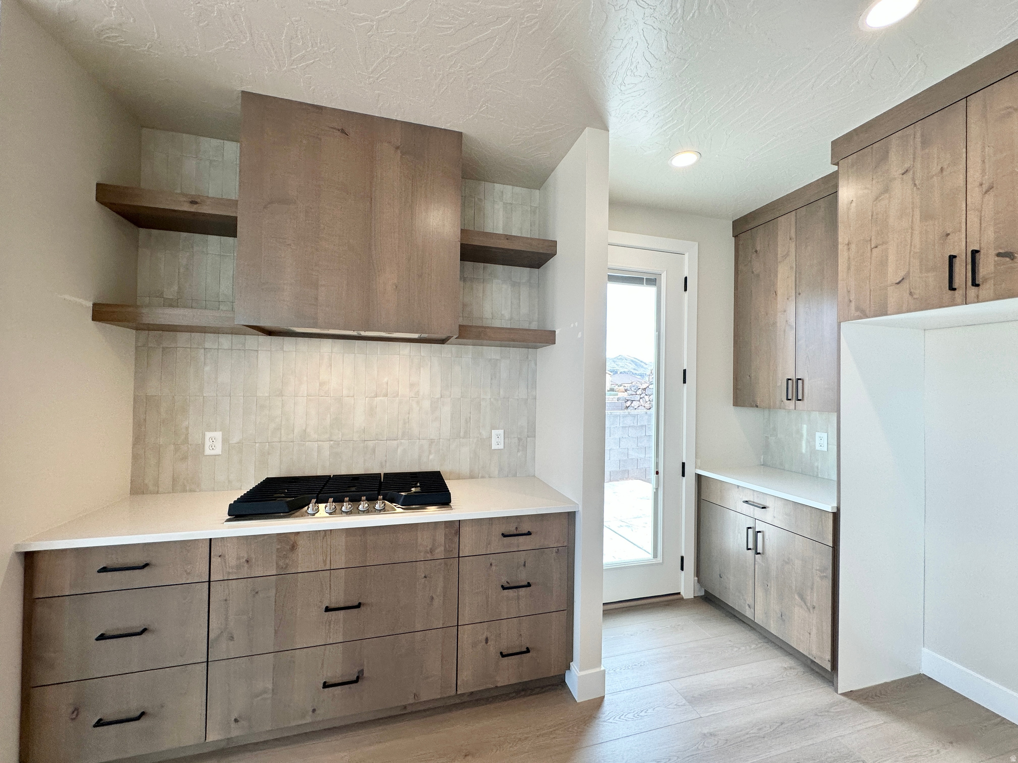 FALCON RIDGE - Residential