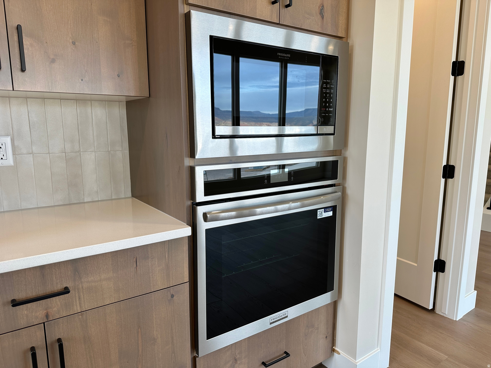 FALCON RIDGE - Residential