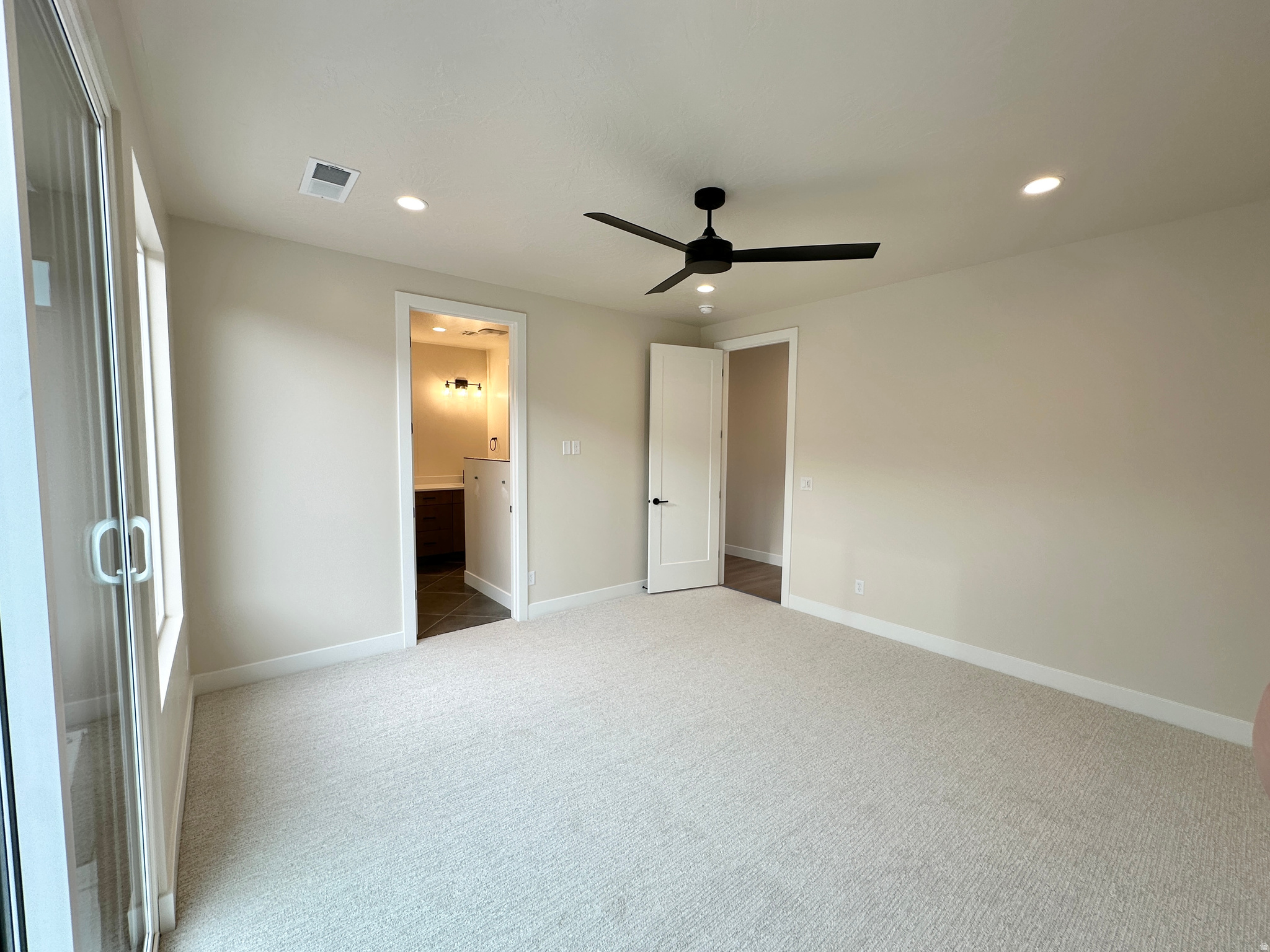 FALCON RIDGE - Residential