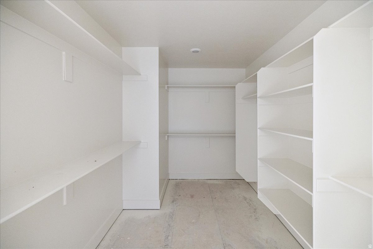 DAYBREAK - Residential