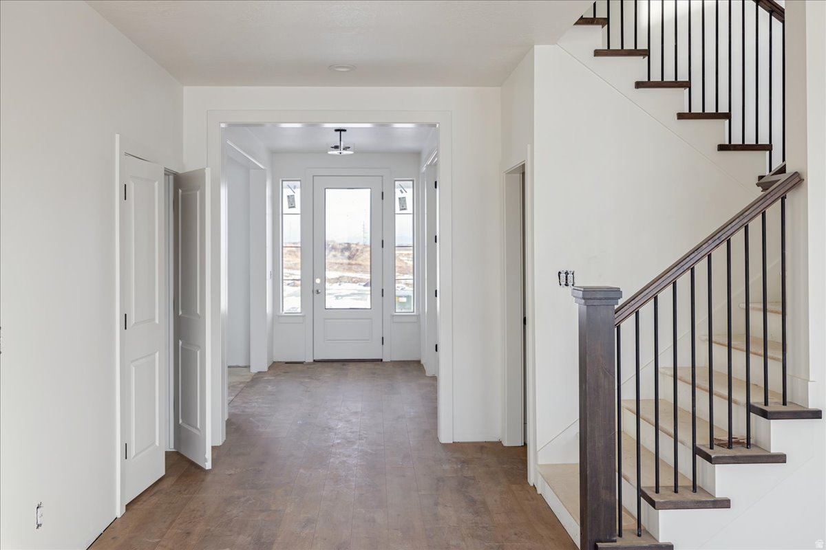 DAYBREAK - Residential