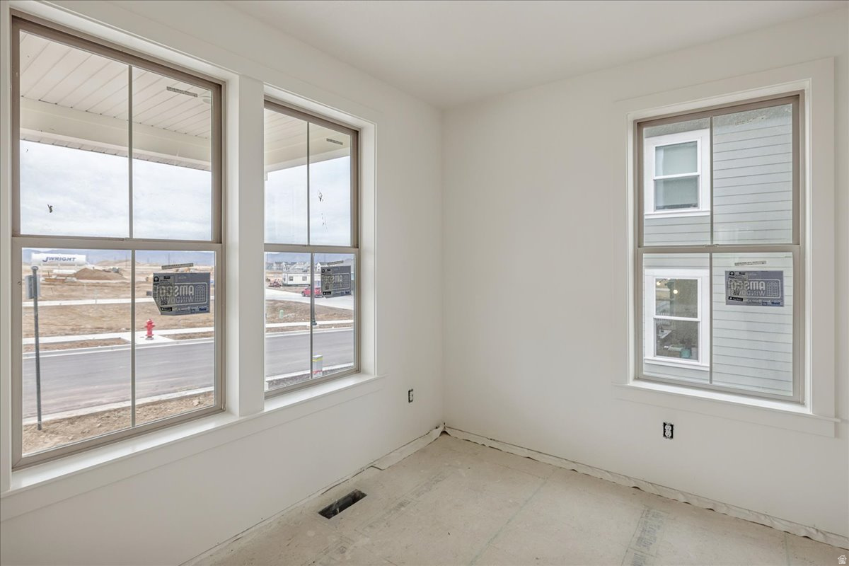 DAYBREAK - Residential