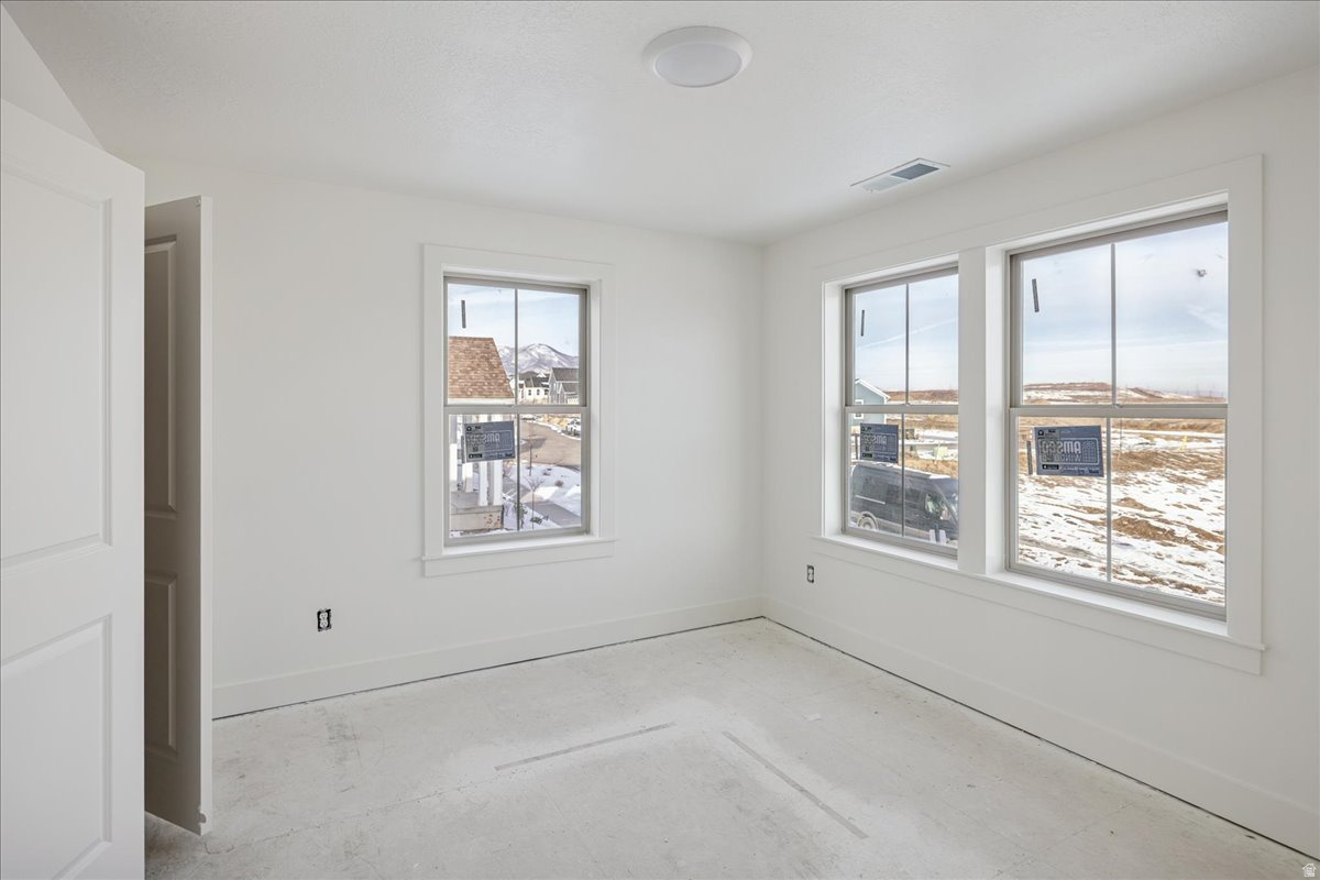 DAYBREAK - Residential