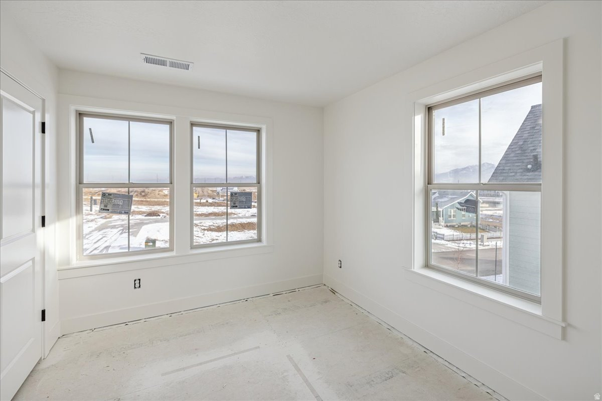 DAYBREAK - Residential