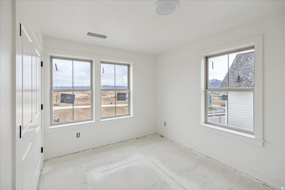 DAYBREAK - Residential