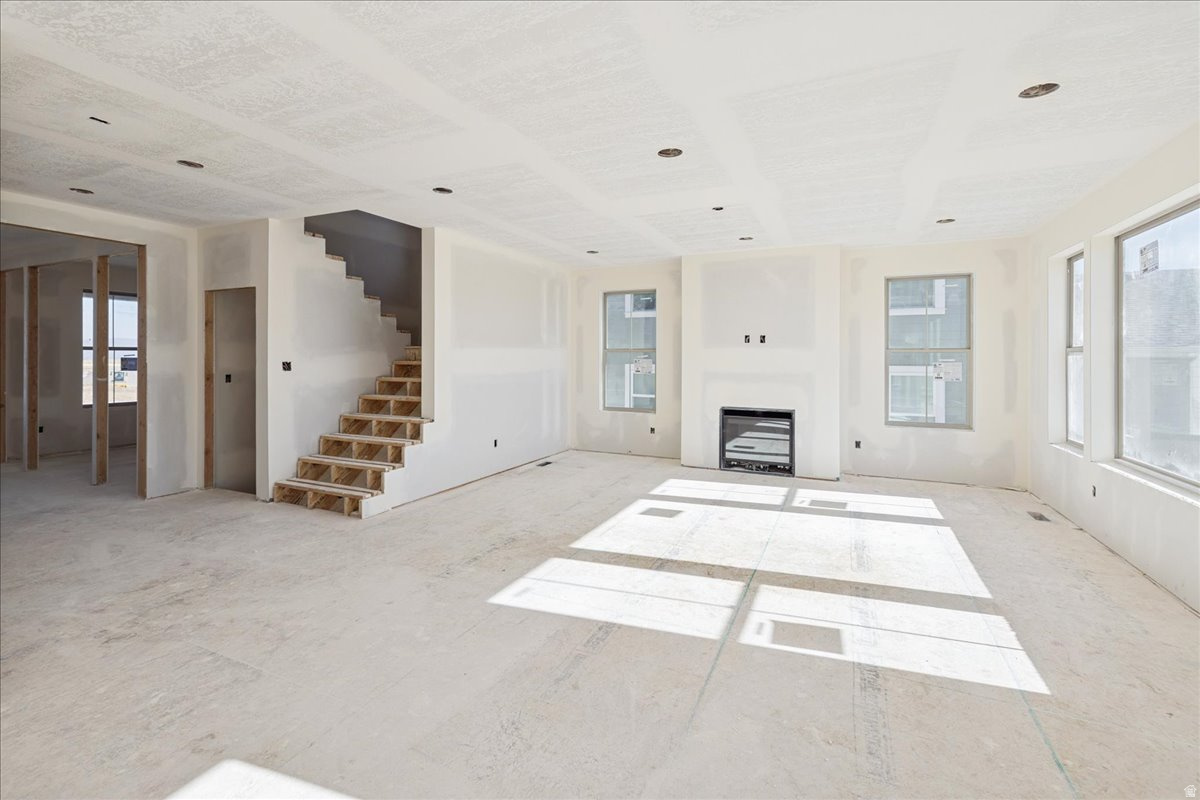 DAYBREAK - Residential