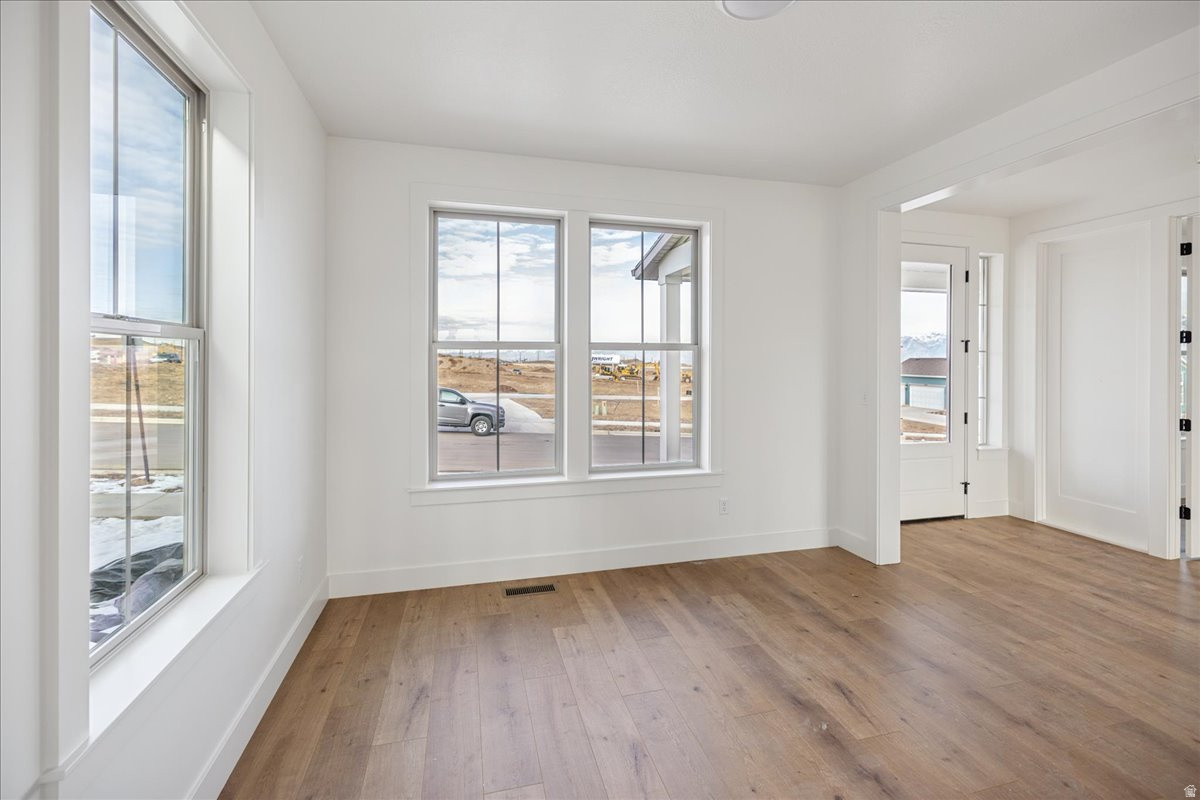 DAYBREAK - Residential