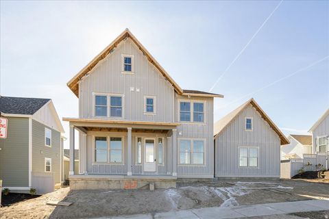 Photo of 6651 W SALT MARSH RD #527, South Jordan, UT 84009 (MLS # 2120464)