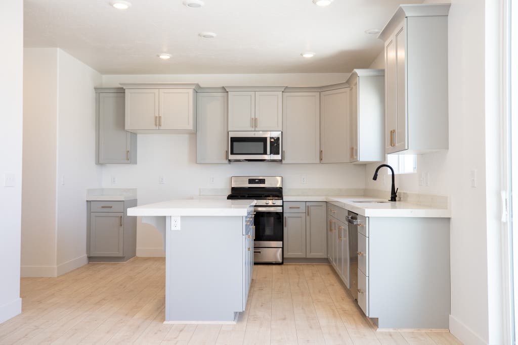 Photo of 1548 E BIGTOOTH MAPLE COURT LOT CT #7036, Eagle Mountain, UT 84005 (MLS # 2172604)