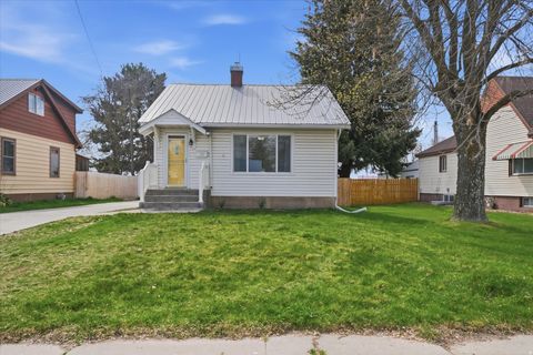 Tiny photo for 53 W 400 S, Preston, ID 83263 (MLS # 2146936)
