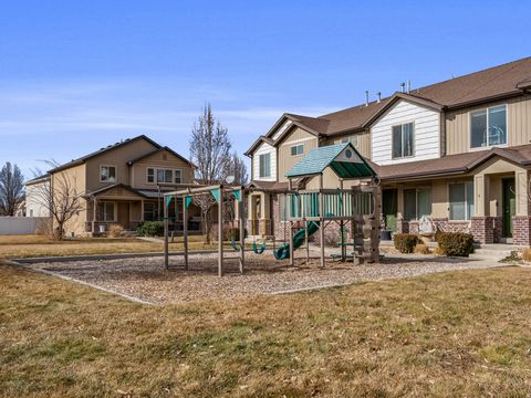 Tiny photo for 920 N CENTER ST, Santaquin, UT 84655 (MLS # 2135123)