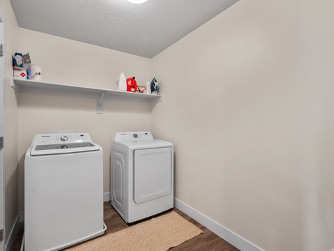 Tiny photo for 920 N CENTER ST, Santaquin, UT 84655 (MLS # 2135123)