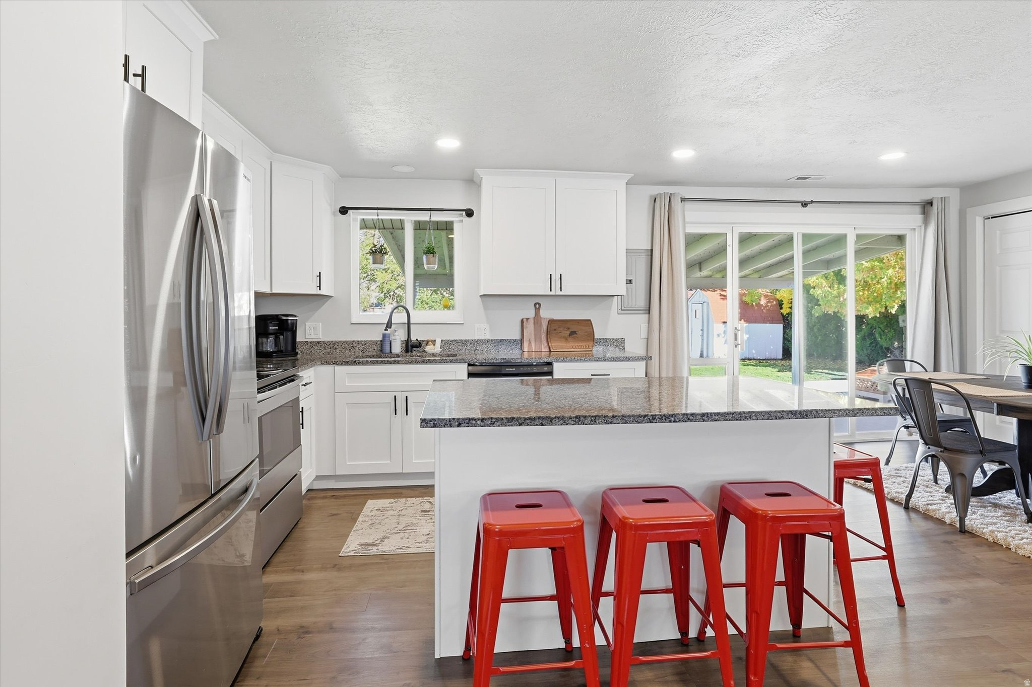 RIVER VALLEY SUBDIVI - Residential