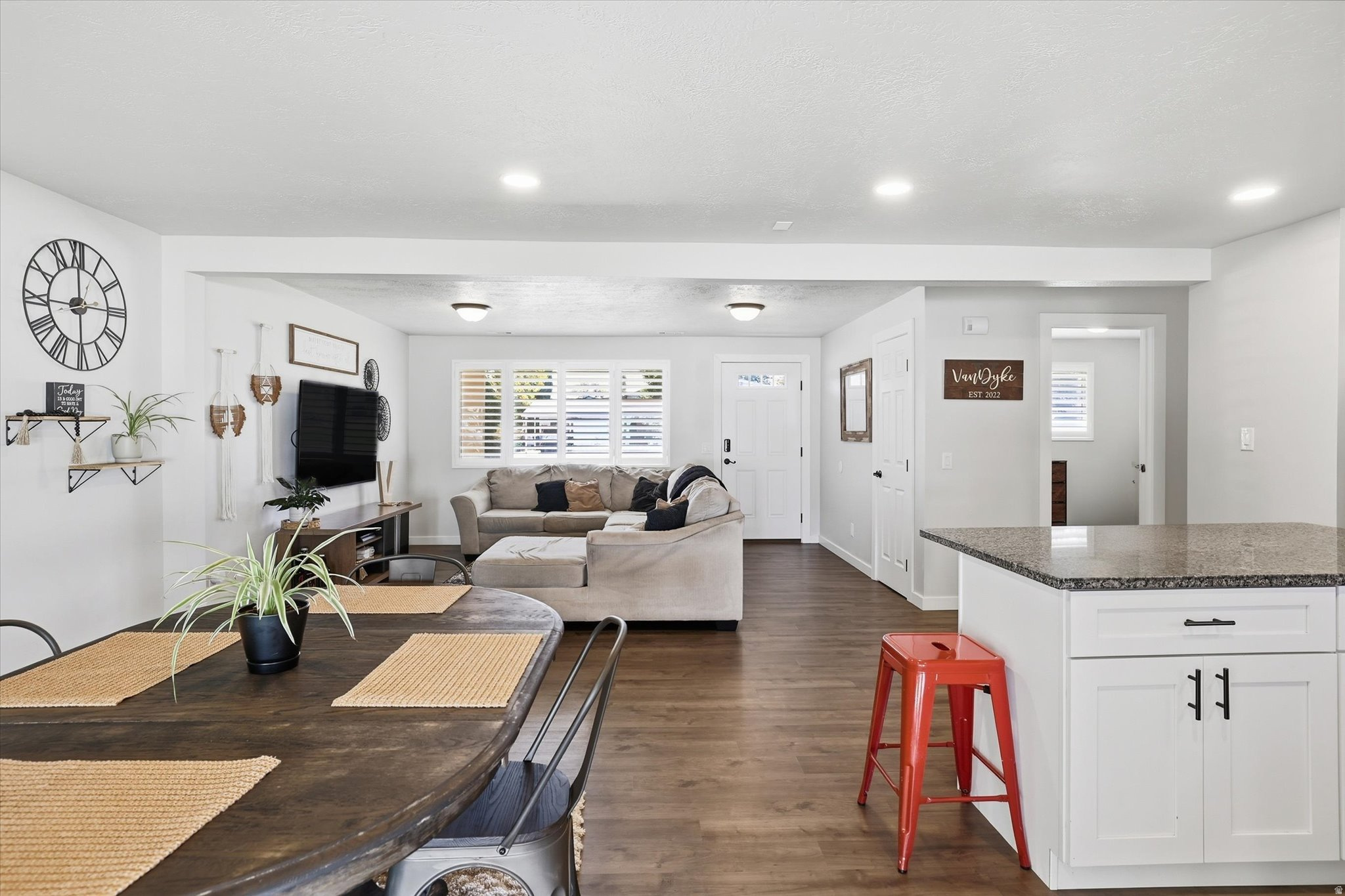 RIVER VALLEY SUBDIVI - Residential