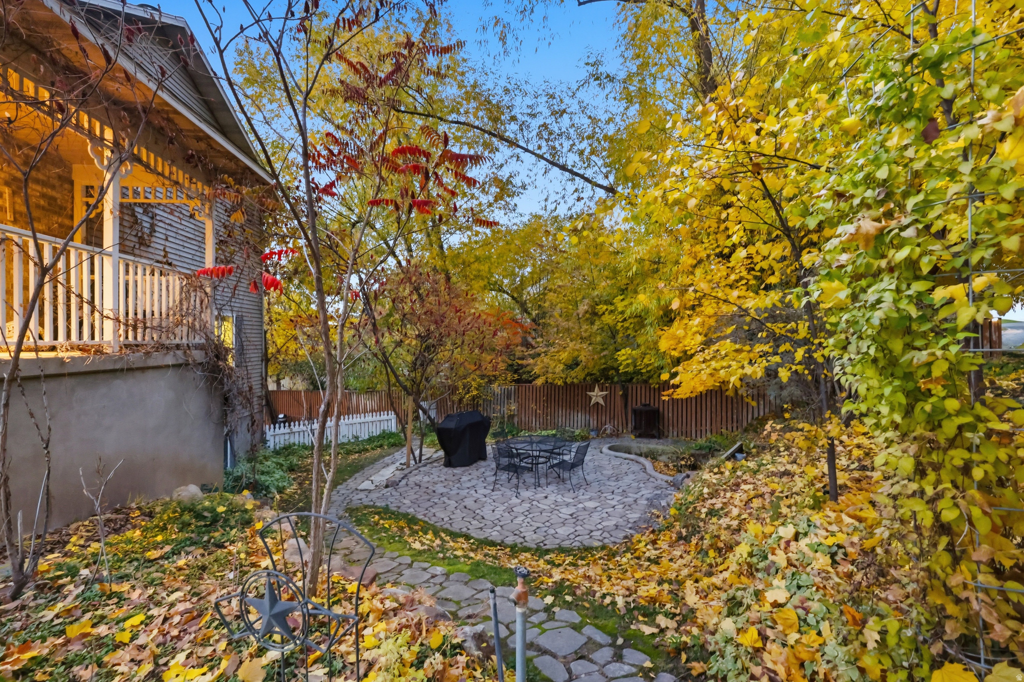 PHEASANT HOLLOW - Residential