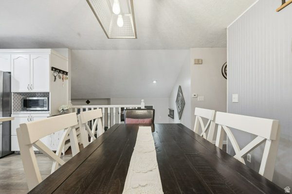 PHEASANT HOLLOW - Residential