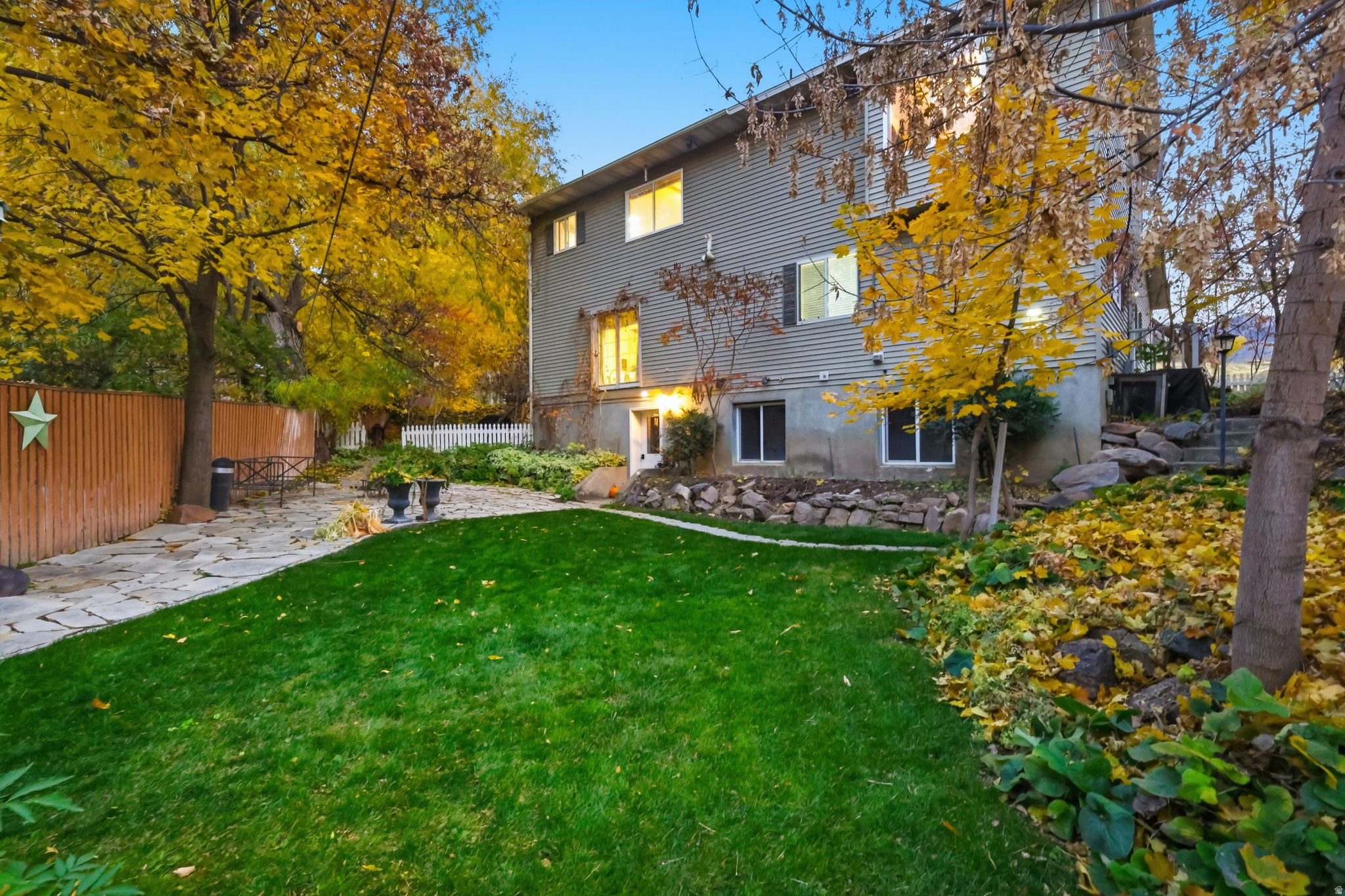 PHEASANT HOLLOW - Residential