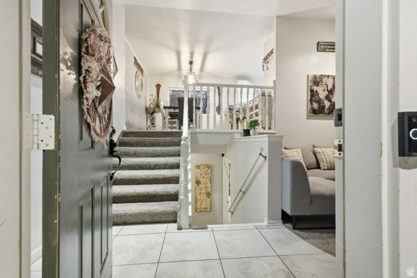 PHEASANT HOLLOW - Residential