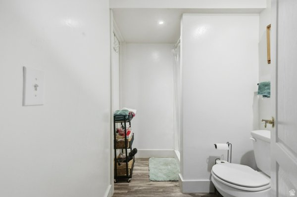 PHEASANT HOLLOW - Residential