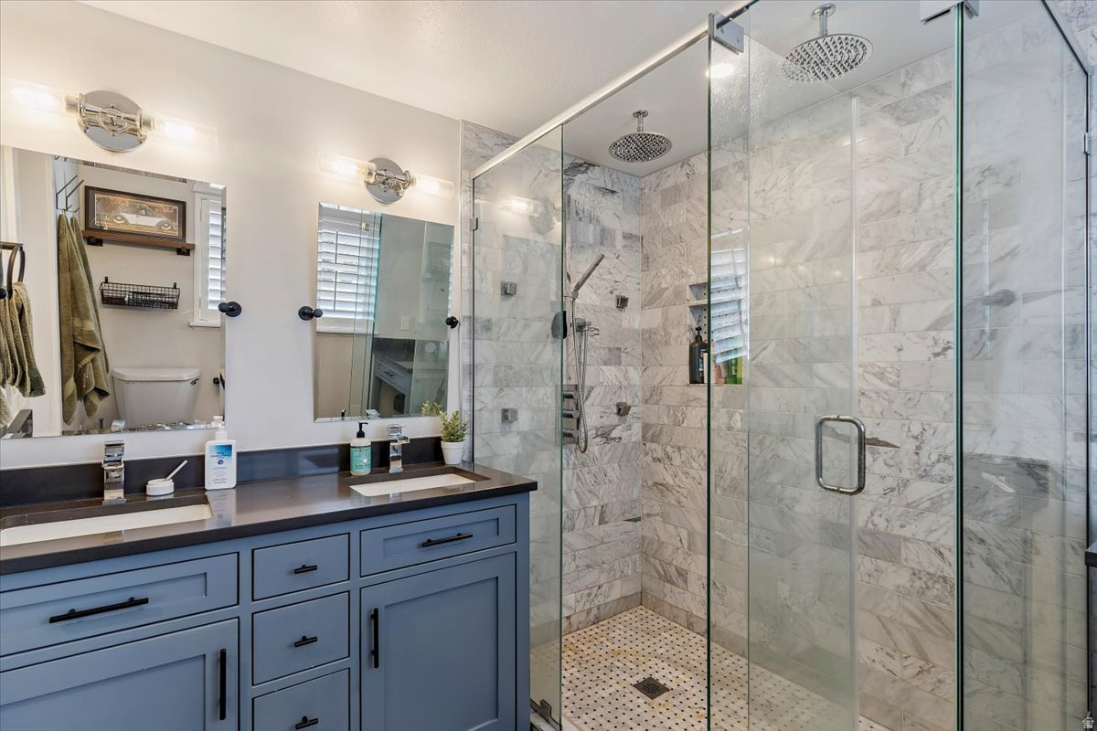 KAYSCREEK - Residential