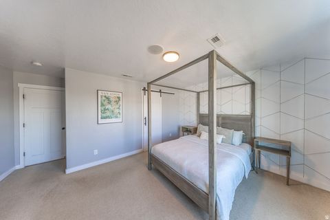 Tiny photo for 1029 N BEXLEY DR, North Salt Lake, UT 84054 (MLS # 2135110)