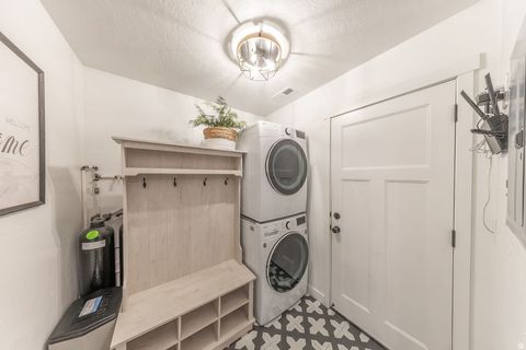 Tiny photo for 1029 N BEXLEY DR, North Salt Lake, UT 84054 (MLS # 2135110)