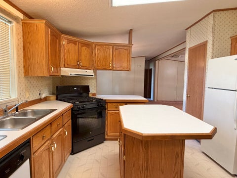 Tiny photo for 289 N 300 W, Huntington, UT 84528 (MLS # 2183681)