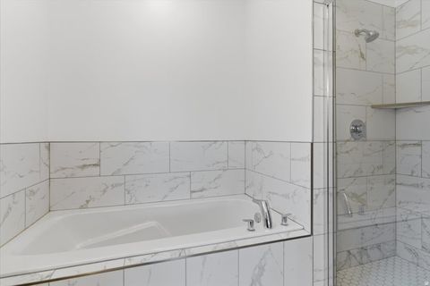 Tiny photo for 506 W 2200 N, Layton, UT 84041 (MLS # 2157054)