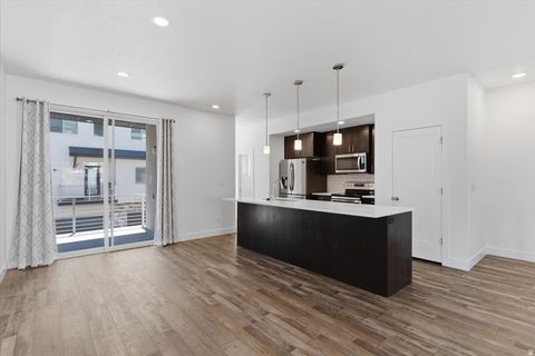 Tiny photo for 506 W 2200 N, Layton, UT 84041 (MLS # 2157054)