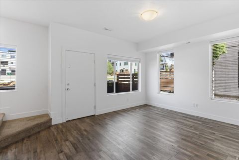 Tiny photo for 506 W 2200 N, Layton, UT 84041 (MLS # 2157054)