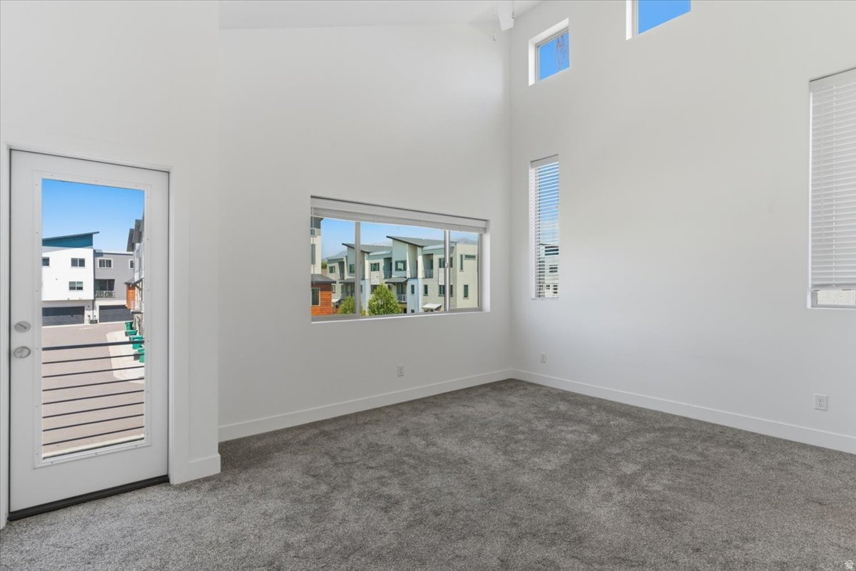 SUNRIVER TOWNHOMES - Residential