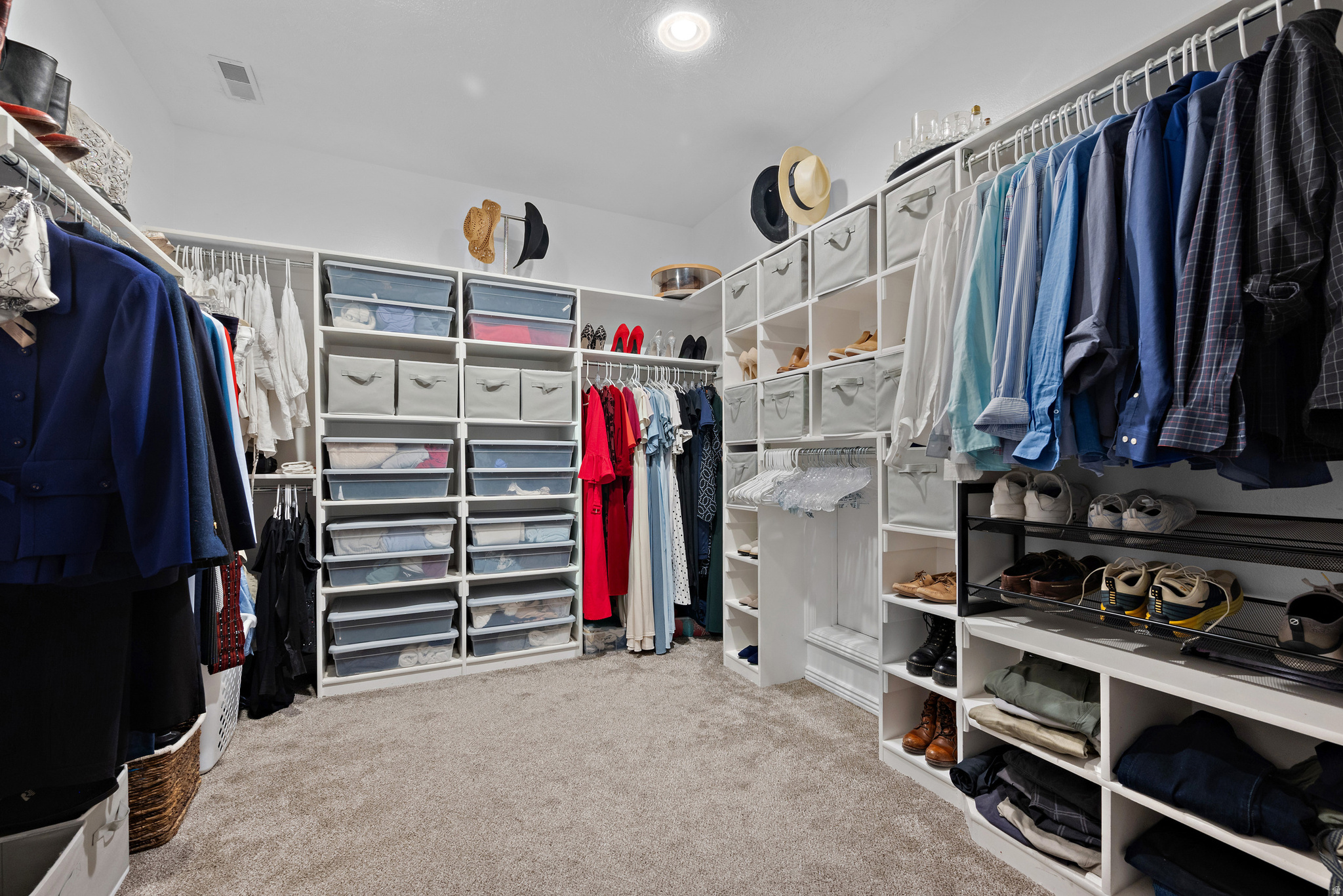 DIAMOND MEADOWS - Residential