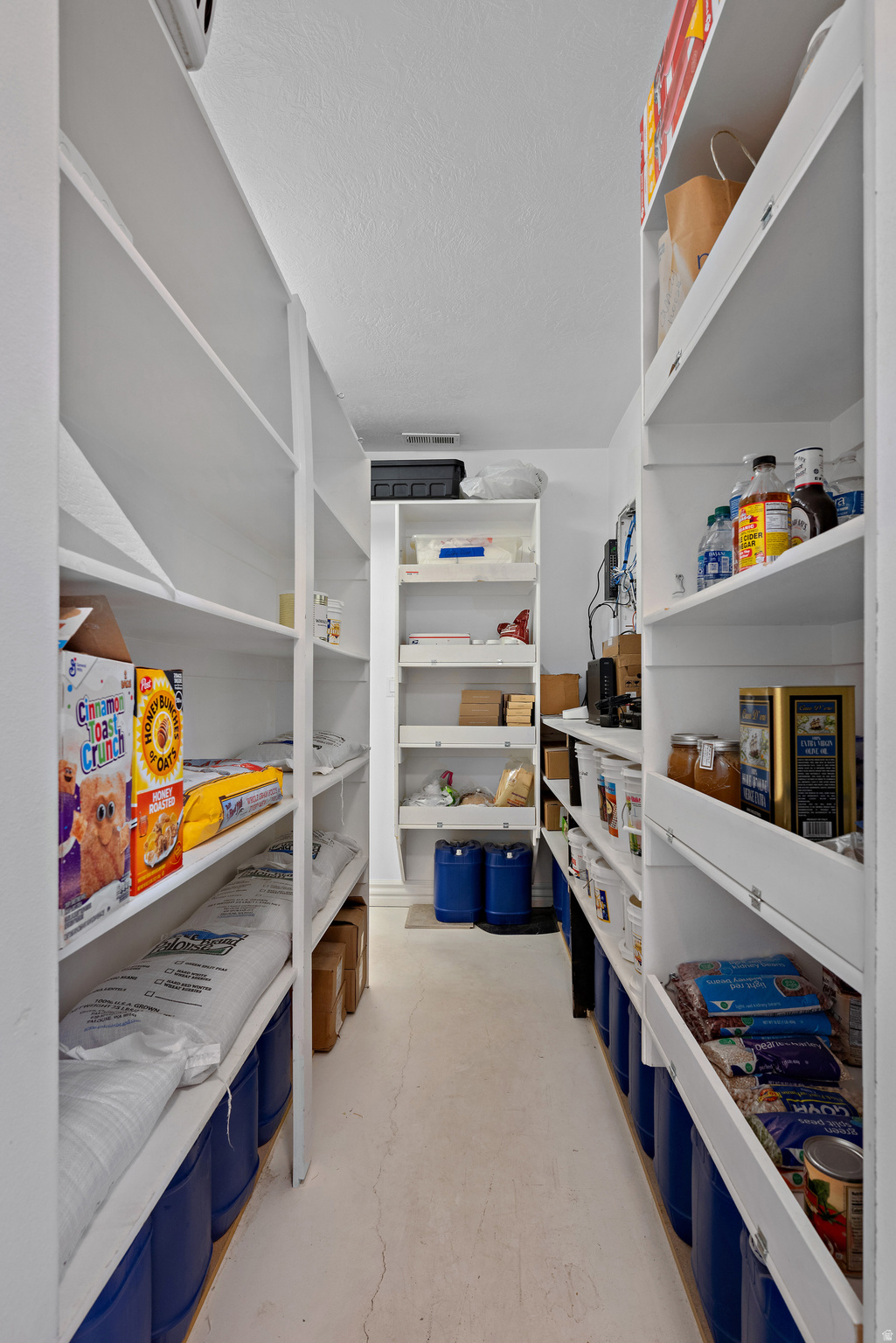 DIAMOND MEADOWS - Residential