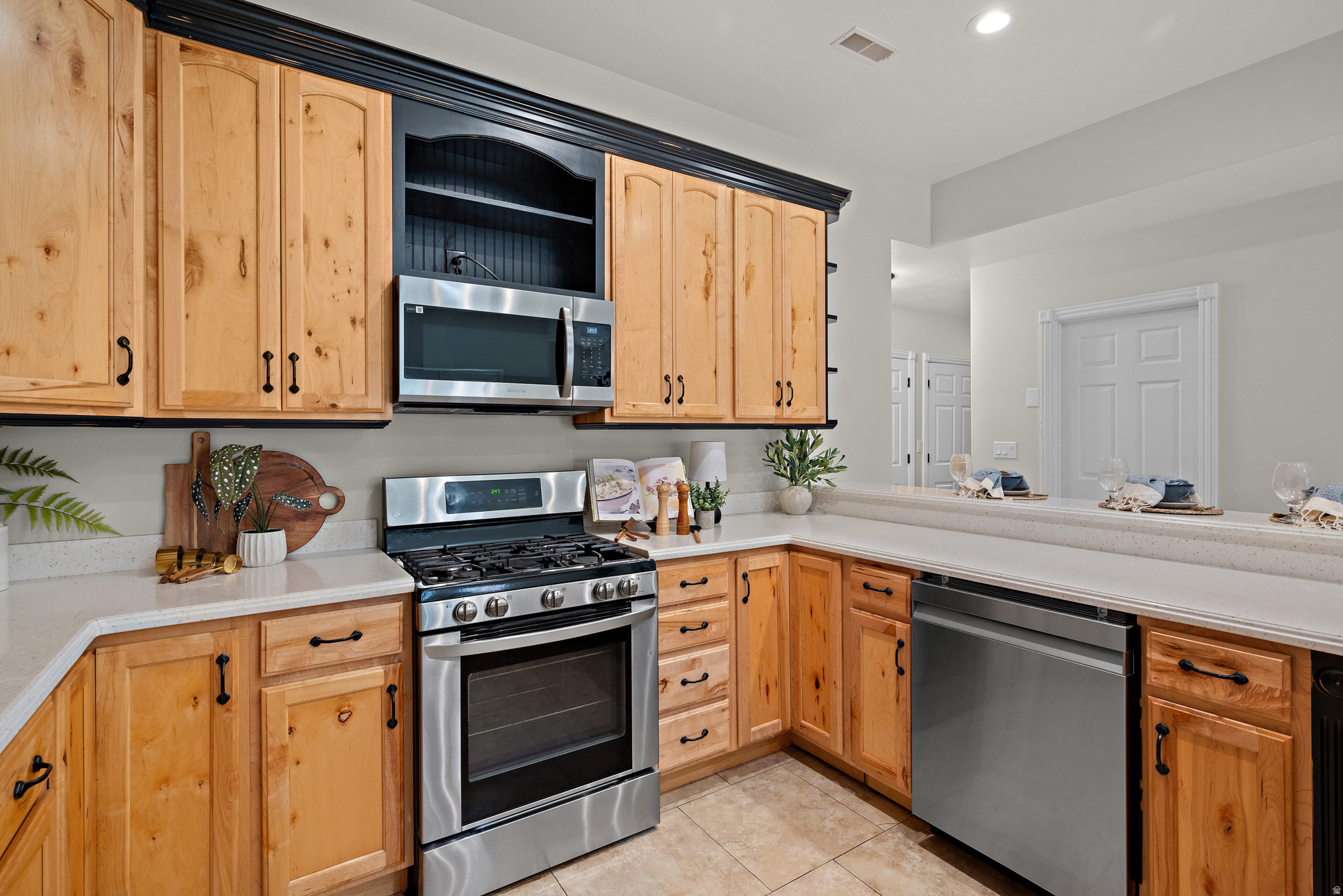 DIAMOND MEADOWS - Residential