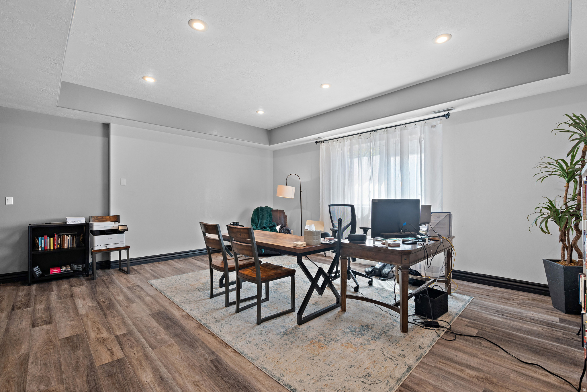 DIAMOND MEADOWS - Residential