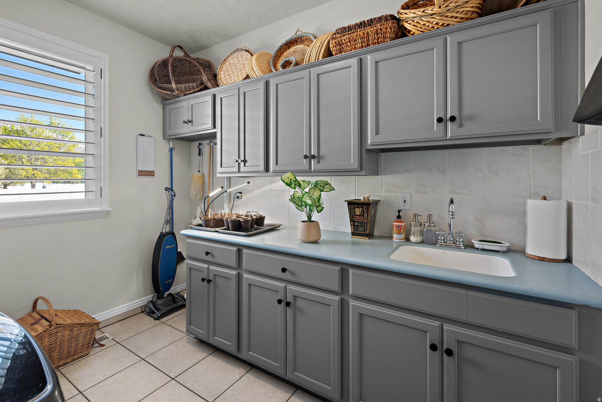 DIAMOND MEADOWS - Residential