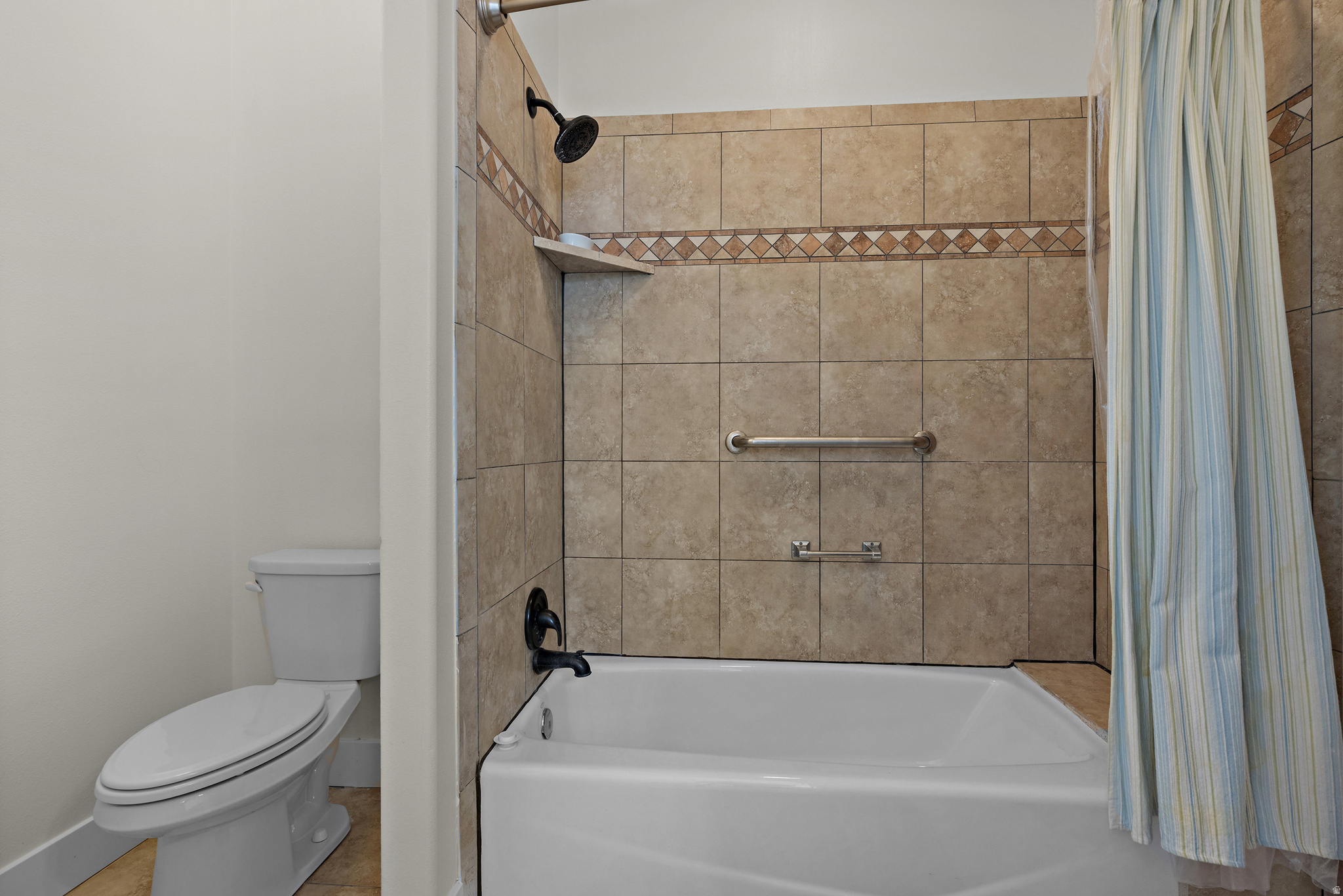 DIAMOND MEADOWS - Residential