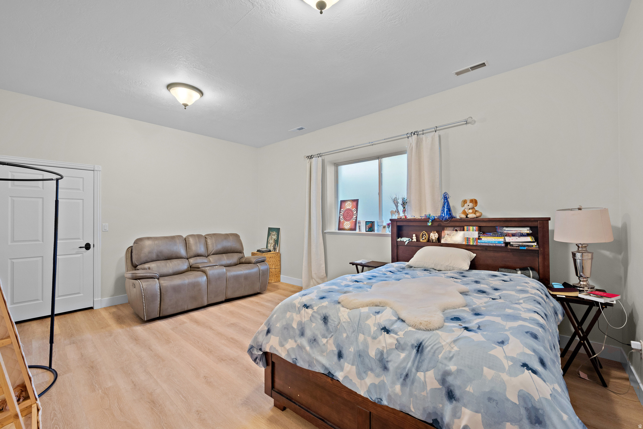 DIAMOND MEADOWS - Residential