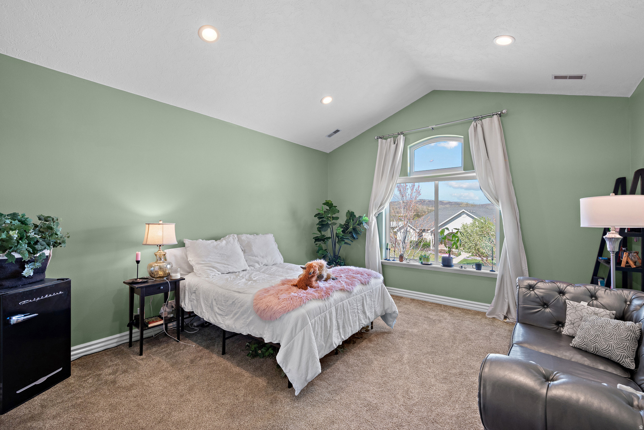 DIAMOND MEADOWS - Residential