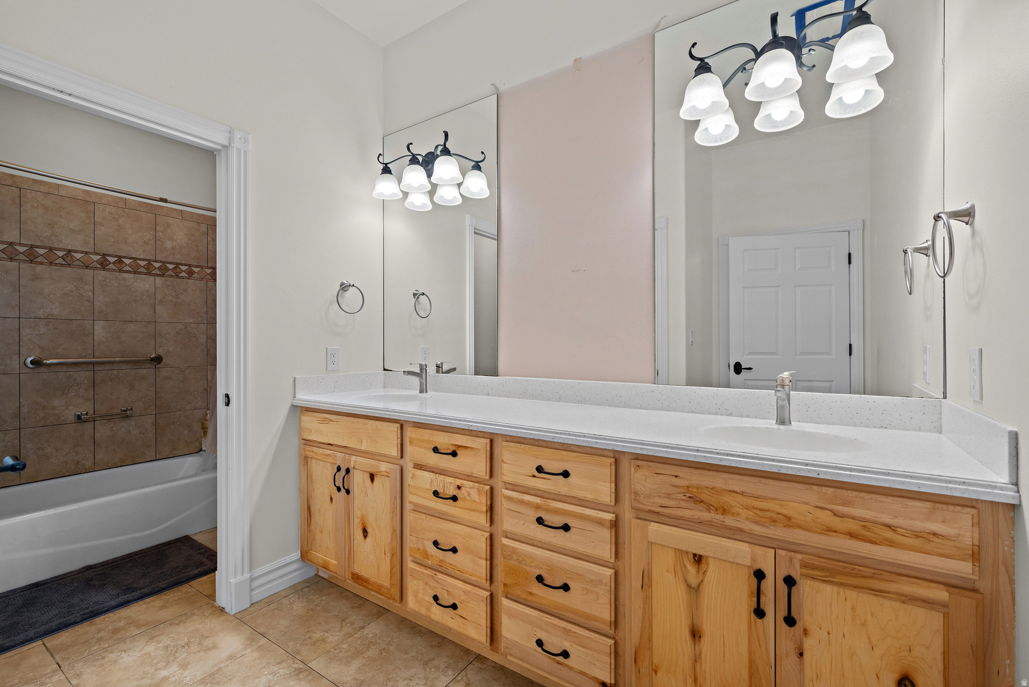 DIAMOND MEADOWS - Residential