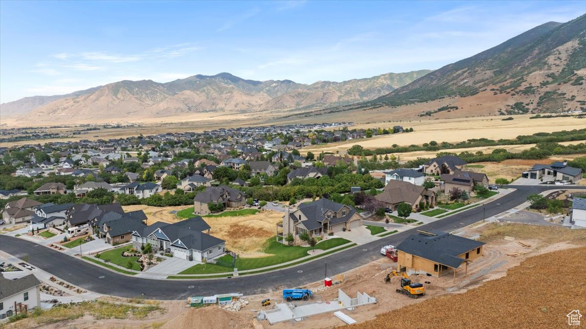 DEER HOLLOW PHS 6 - Residential